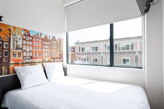 EasyHotel Amsterdam City Centre